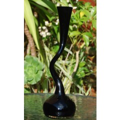 Swing vase sort Britt Bonnesen